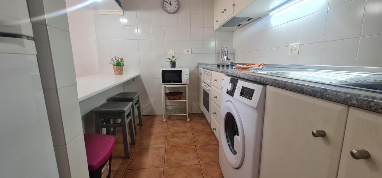Vivienda Vacacional Marineda Sol Con Piscina El Medano Buitenkant foto