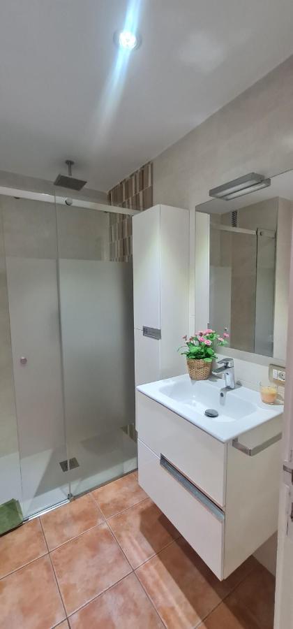 Vivienda Vacacional Marineda Sol Con Piscina El Medano Buitenkant foto